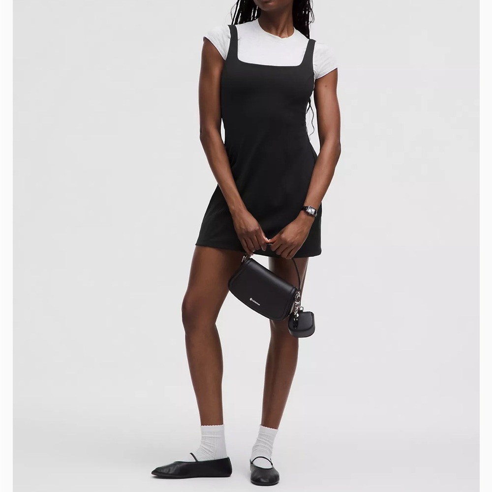 Lululemon Wunder Under SmoothCover Dress